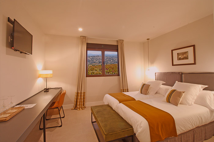 book double room with breakfast